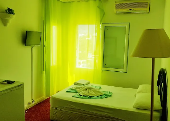 Merkez Kumsal Bed & Breakfast 3*